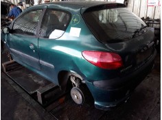 PEUGEOT 206 BERLINA