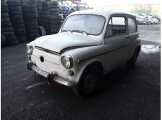 SEAT 600