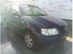 VOLKSWAGEN POLO BERLINA (6N2)