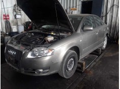 AUDI A4 BERLINA (8E)