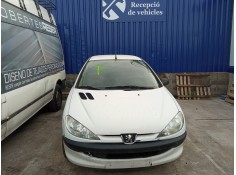 PEUGEOT 206 BERLINA
