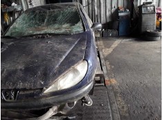 PEUGEOT 206 BERLINA