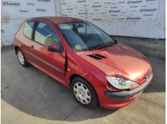 PEUGEOT 206 BERLINA