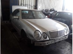 MERCEDES-BENZ CLASE E (W210) BERLINA DIESEL