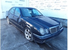 MERCEDES-BENZ CLASE E (W210) BERLINA DIESEL