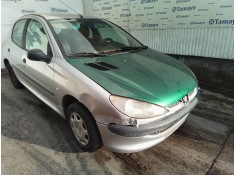 PEUGEOT 206 BERLINA