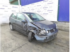 VOLKSWAGEN POLO (9N1)