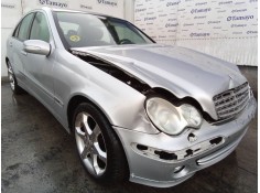 MERCEDES-BENZ CLASE C (W203) BERLINA