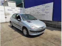 PEUGEOT 206 BERLINA