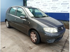 FIAT PUNTO BERLINA (188)
