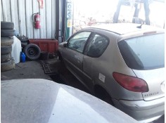PEUGEOT 206 BERLINA