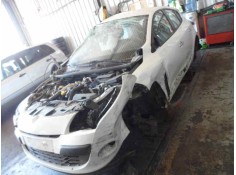 RENAULT MEGANE III BERLINA 5 P