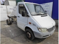 MERCEDES-BENZ SPRINTER CHASIS-CABINA