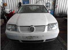 VOLKSWAGEN BORA BERLINA (1J2)