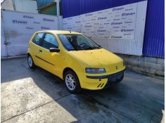 FIAT PUNTO BERLINA (188)