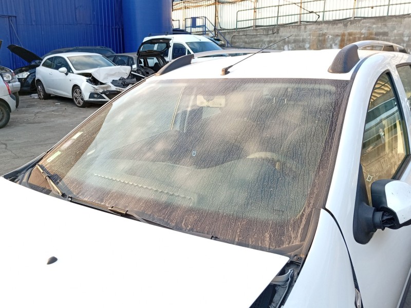 Recambio de parabrisas para dacia logan ii tce 90 referencia OEM IAM 727124976R  