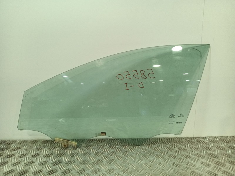Recambio de luna delantera izquierda para kia ceed referencia OEM IAM 82410J7001  