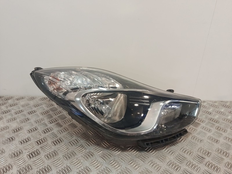 Recambio de faro derecho para hyundai ix20 (jc) 1.4 referencia OEM IAM 921021K000  