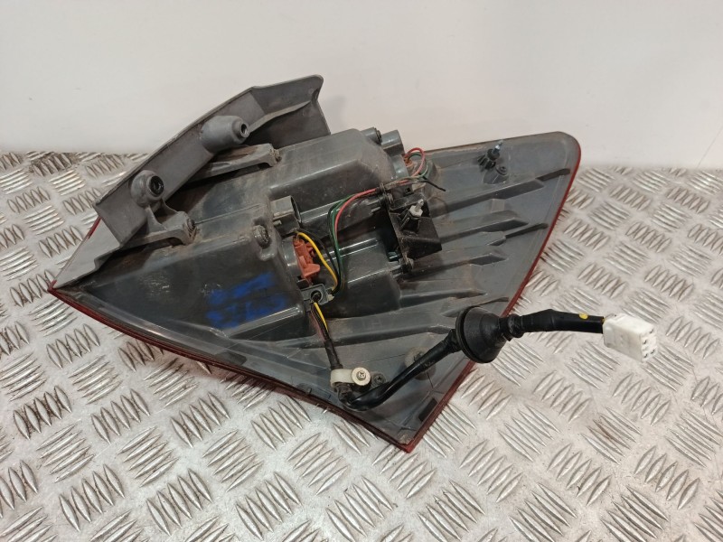 Recambio de piloto trasero izquierdo para hyundai ix20 (jc) 1.4 referencia OEM IAM 924011K0L  