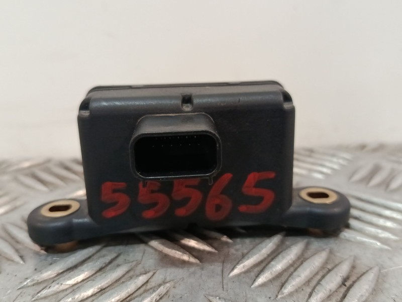 Recambio de sensor para opel astra j lim. 1.6 16v cat referencia OEM IAM 13505725  