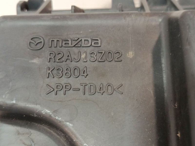 Recambio de carcasa filtro aire para mazda 3 lim. (bl) referencia OEM IAM R2AJ13Z02  