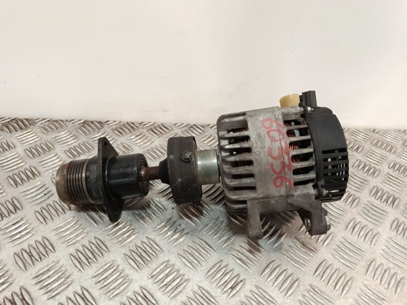 Recambio de alternador para ford focus ii (da_, hcp, dp) 1.8 tdci referencia OEM IAM 063377421000  