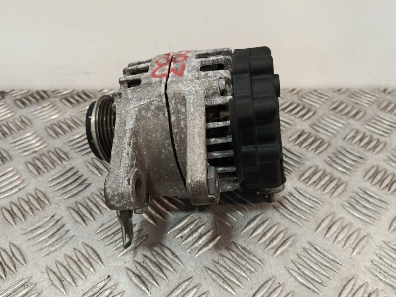 Recambio de alternador para toyota yaris (_p13_) 1.0 (ksp130) referencia OEM IAM 270600Q200  