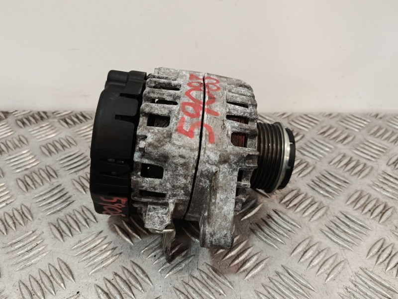Recambio de alternador para toyota yaris (_p13_) 1.0 (ksp130) referencia OEM IAM 270600Q200  