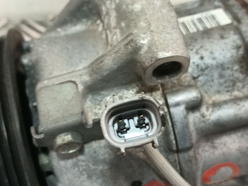 Recambio de compresor aire acondicionado para toyota yaris (_p13_) 1.0 (ksp130) referencia OEM IAM 4472502500  