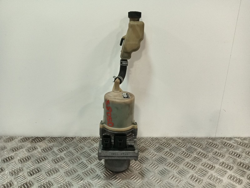 Recambio de bomba direccion para mazda 3 lim. (bl) referencia OEM IAM   