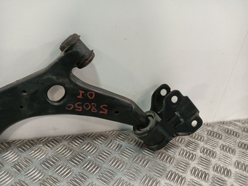 Recambio de brazo suspension inferior delantero izquierdo para mazda 3 lim. (bl) referencia OEM IAM 8V613A  