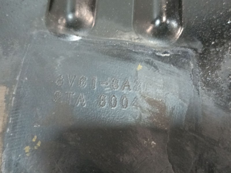 Recambio de brazo suspension inferior delantero izquierdo para mazda 3 lim. (bl) referencia OEM IAM 8V613A  
