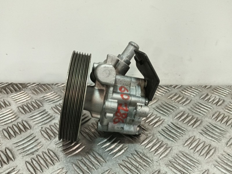 Recambio de bomba direccion para peugeot partner monospace (5_, g_) 1.6 hdi 90 referencia OEM IAM 9637000880  