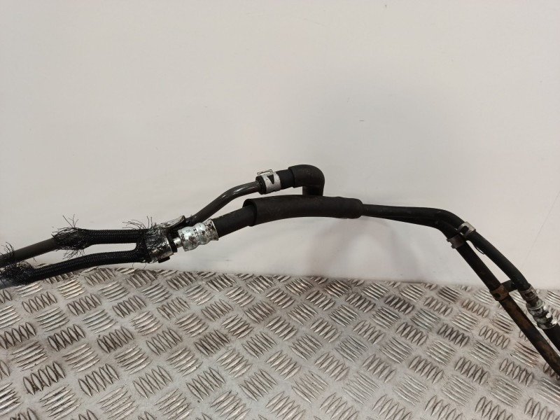 Recambio de tubo para mazda 3 lim. (bl) referencia OEM IAM   