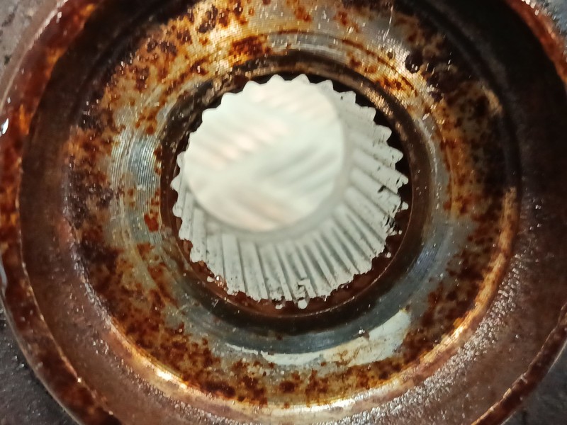 Recambio de mangueta delantera derecha para mazda 3 lim. (bl) referencia OEM IAM BBM21  
