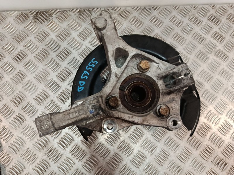 Recambio de mangueta delantera derecha para opel astra j lim. 1.6 16v cat referencia OEM IAM   