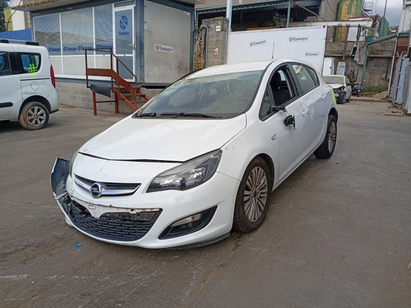 opel astra j (p10) del año 2015