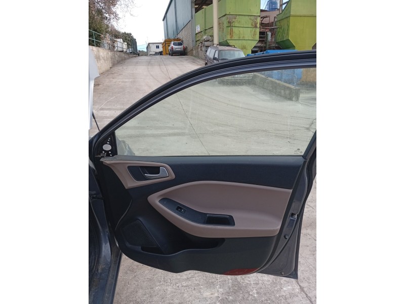 Recambio de elevalunas delantero derecho para hyundai i20 referencia OEM IAM 82404C7010  