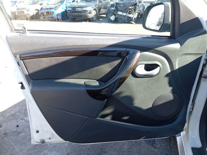 Recambio de elevalunas delantero izquierdo para dacia duster (hs_) 1.5 dci 4x4 (hsmc, hsmd) referencia OEM IAM 8200733829  