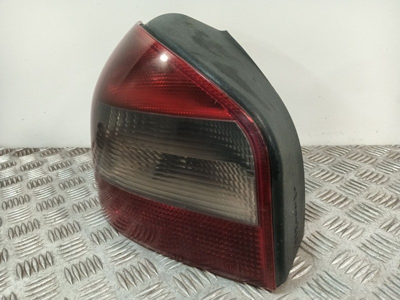 Recambio de piloto trasero izquierdo para audi a3 (8l1) 1.9 tdi referencia OEM IAM   