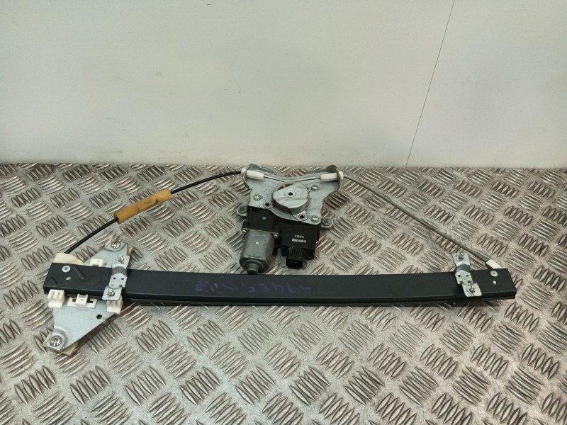 Recambio de elevalunas delantero izquierdo para ssangyong rexton w / rexton 2.0 xdi referencia OEM IAM   