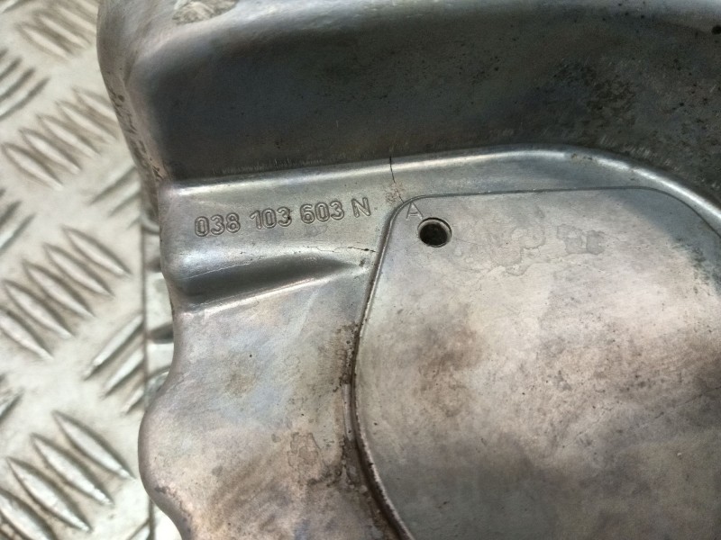 Recambio de carter para volkswagen golf iv (1j1) 1.9 tdi referencia OEM IAM 038103601NA  