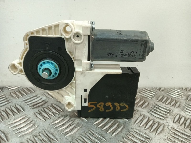 Recambio de motor elevalunas delantero derecho para seat leon (1p1) referencia OEM IAM 1P0837402M 7746020400 E840311609