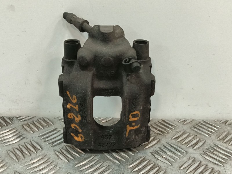 Recambio de pinza freno trasera derecha para bmw 3 coupé (e46) 330 cd referencia OEM IAM 9574222  