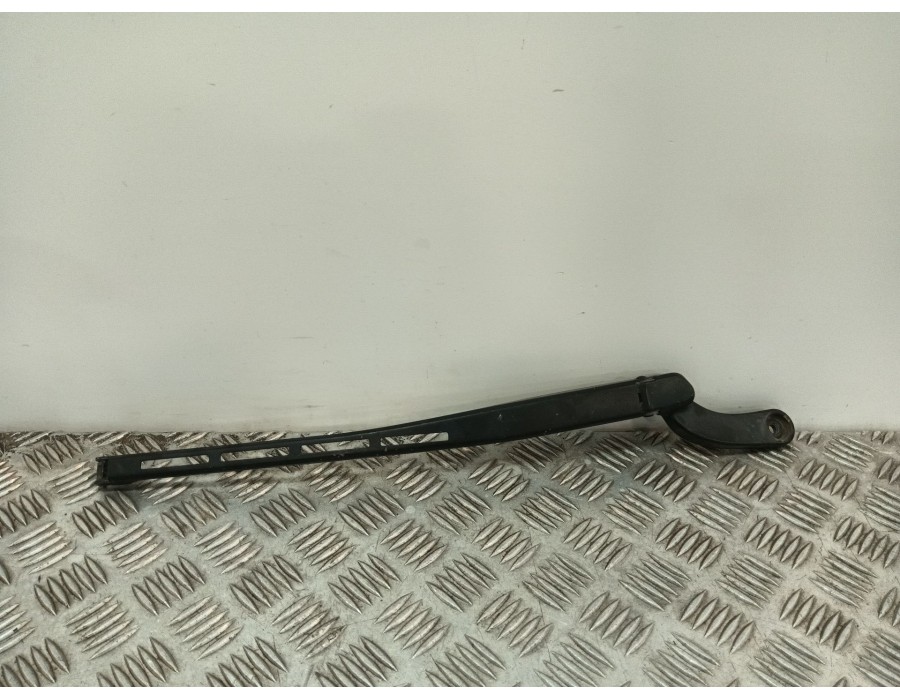 Recambio de brazo limpia delantero izquierdo para audi a6 c5 (4b2, 4b4) 2.5 tdi referencia OEM IAM 4B1955407D  