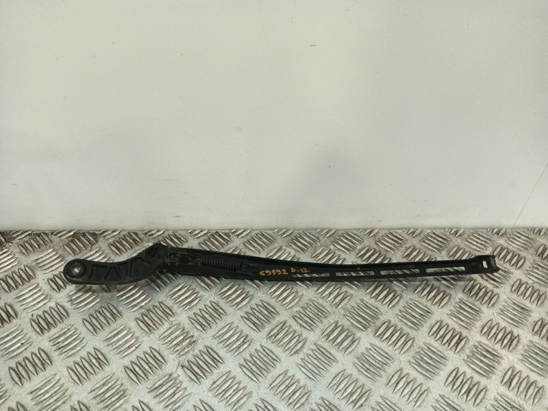 Recambio de brazo limpia delantero izquierdo para audi a6 c5 (4b2, 4b4) 2.5 tdi referencia OEM IAM 4B1955407D  