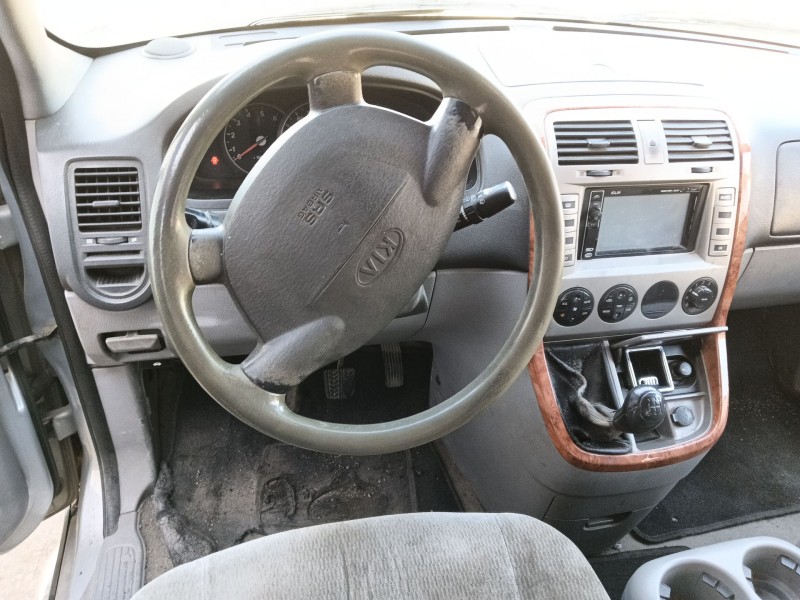 kia carnival ii (gq) del año 2006