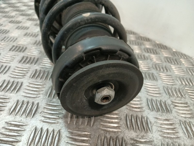 Recambio de amortiguador delantero derecho para opel insignia berlina 2.0 cdti cat referencia OEM IAM E4612001  