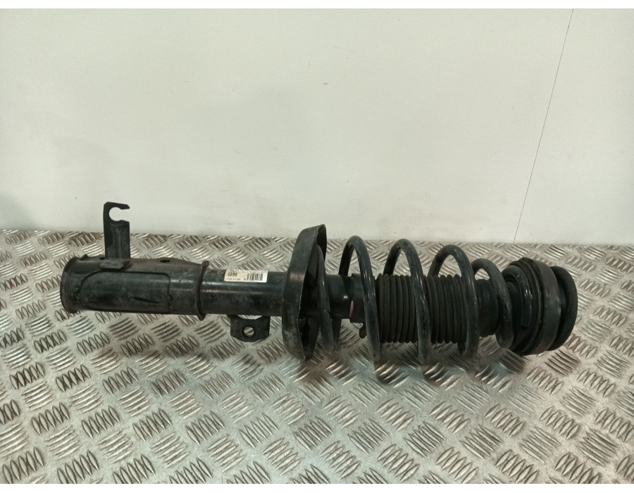 Recambio de amortiguador delantero derecho para opel insignia berlina 2.0 cdti cat referencia OEM IAM E4612001  