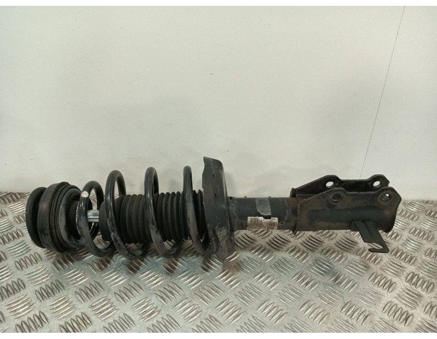 Recambio de amortiguador delantero izquierdo para opel insignia berlina 2.0 cdti cat referencia OEM IAM 13245976  